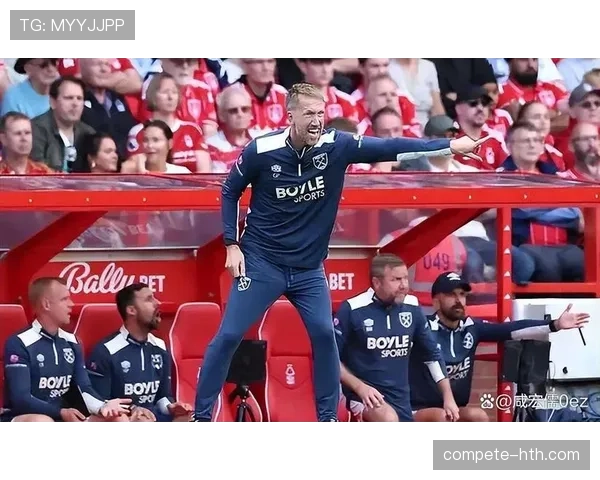 英超联赛：伦敦铁锤队强势反弹，表现亮眼引发关注